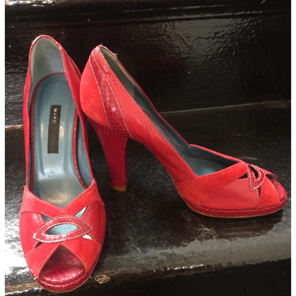 Marc Jacobs Red peep toe vintage pumps 7